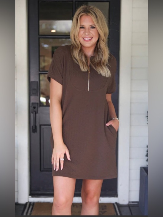 Jess Lea Dresses & Skirts - NWT JESS LEA EZRA DRESS BROWN